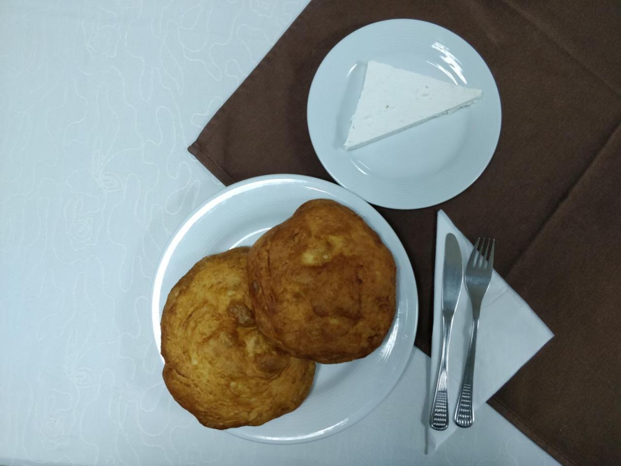 Hotel Restaurant Popini Laki ヤゴディナ エクステリア 写真